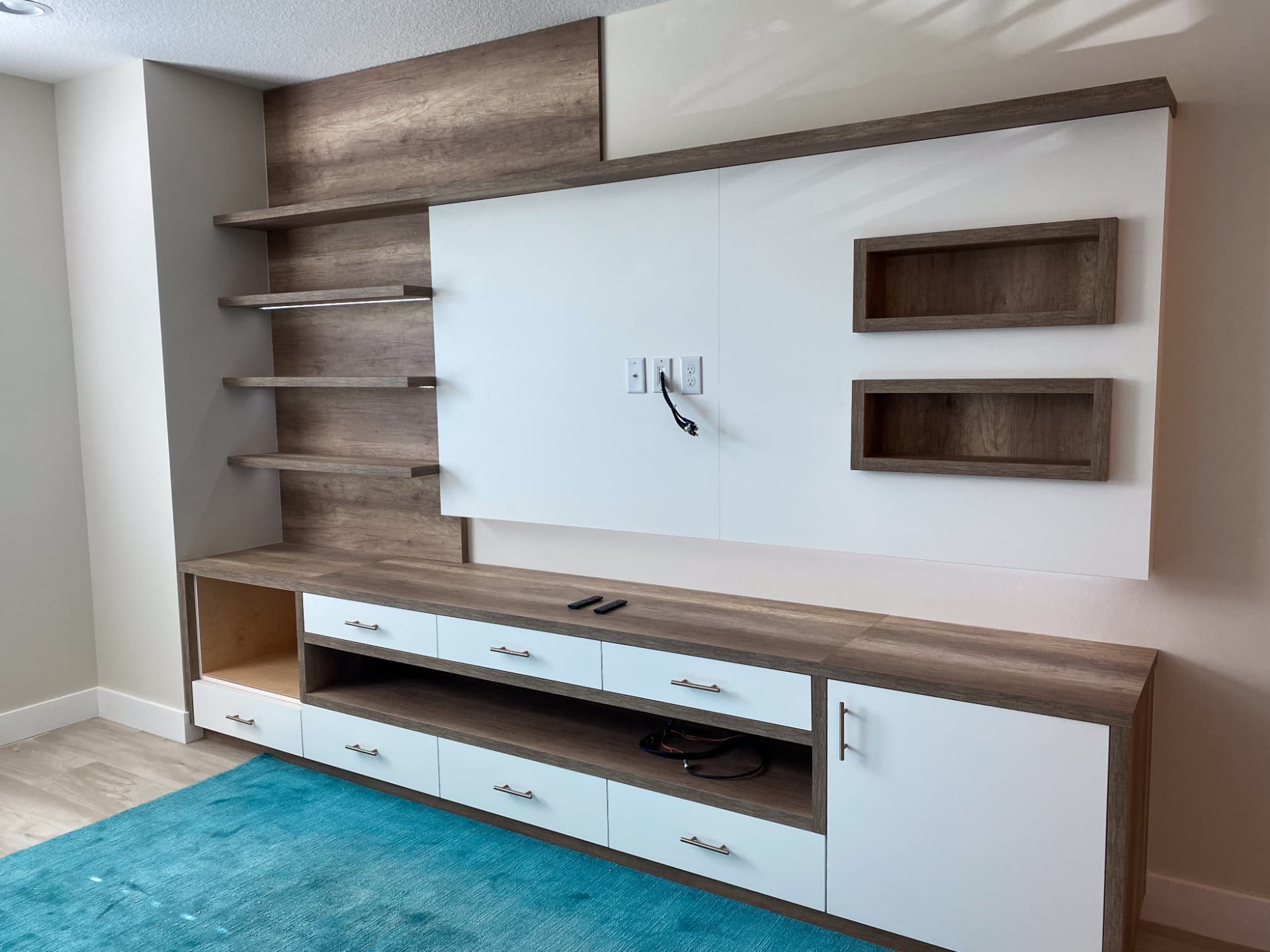 Custom wood and white entertainment wall built-in